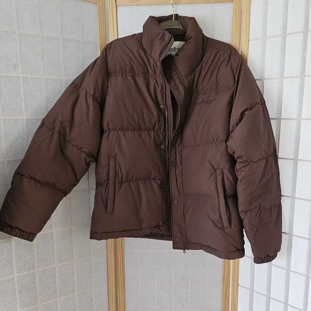 Madhappy Women's Cropped Cozy Puffer Jacket - Picture 3 of 7